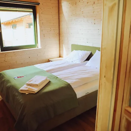 Rozewska Bliza Letniskowe Lodge *